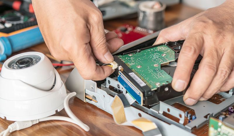 Cameracantho24h.vn mang đến dịch vụ sửa chữa camera tận nơi nhanh chóng tiết kiệm thời gian và duy trì hiệu suất giám sát tối đa