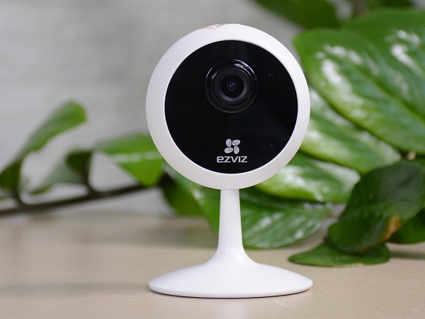 Camera IP Wifi EZVIZ C1C 1080P 2M | Hồng ngoại 12m | Tích hợp Micro và Loa | Hỗ trợ khe cắm thẻ nhớ đến 128GB | Thiết kế hiện đại, lắp đặt