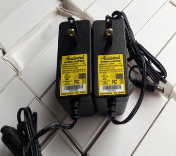 Nguồn Actiontec 12V-2.5A; 12T (không bảo hành cắt dây)